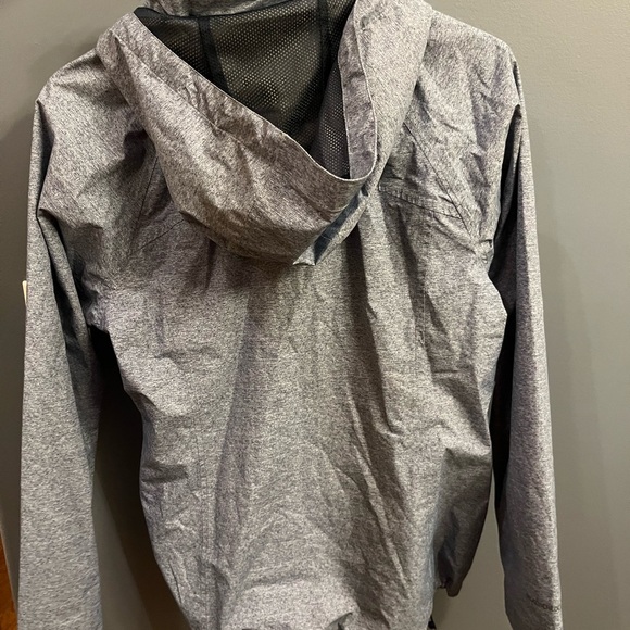 New Eddie Bauer Blue Rain Jacket - Picture 4 of 4